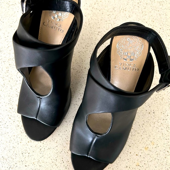 Vince Camuto leather black ankle strap heels Never worn! NWOT - Picture 3 of 5